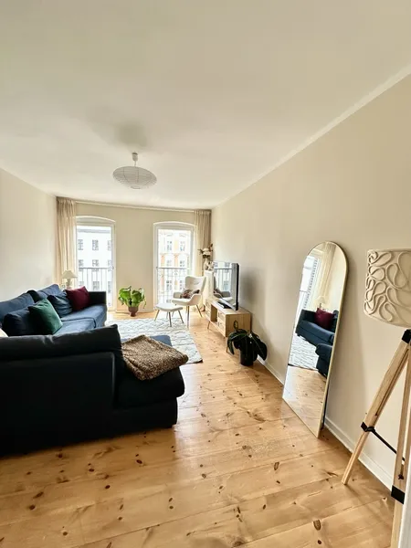 Stylish, Fully Furnished 2-Room Apartment in Prime Prenzlauer Berg — photo 1